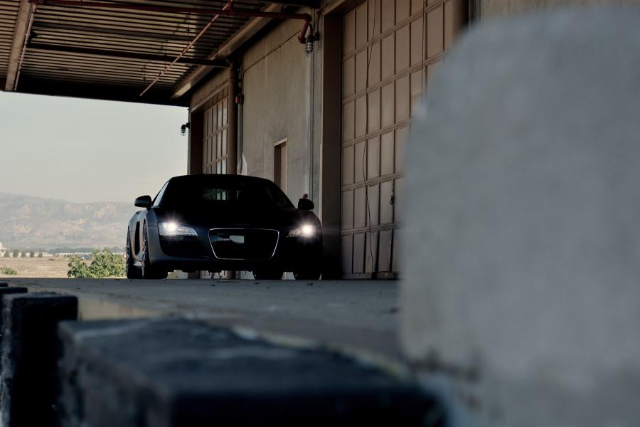  Audi R8 on HRE Wheels (P40SC) 2014 года  (фото 14 из 20)